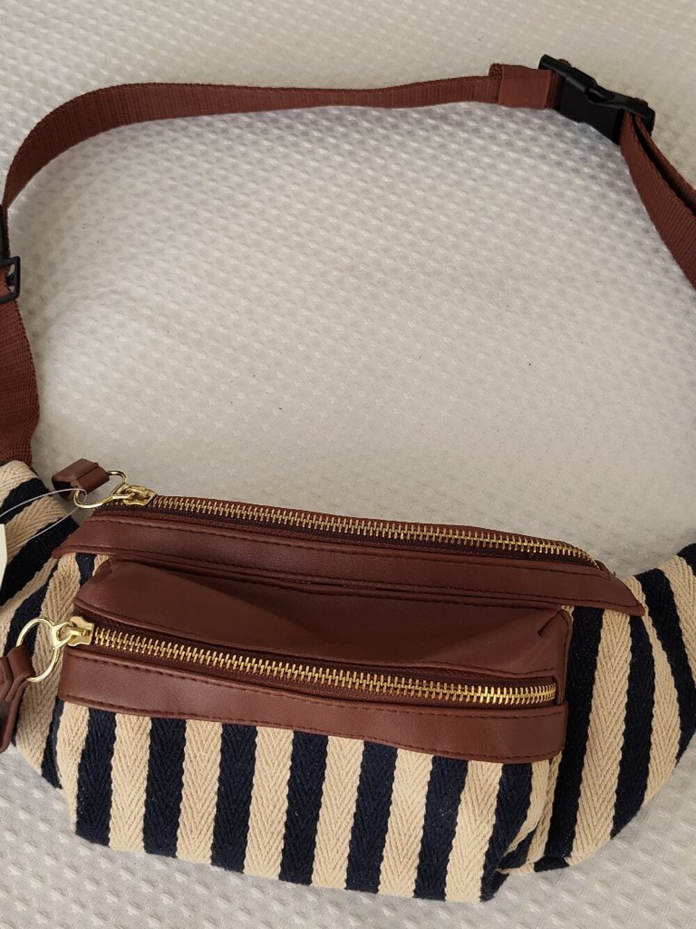 Time And Tru, Fanny Pack, Crossbody Belt Bag